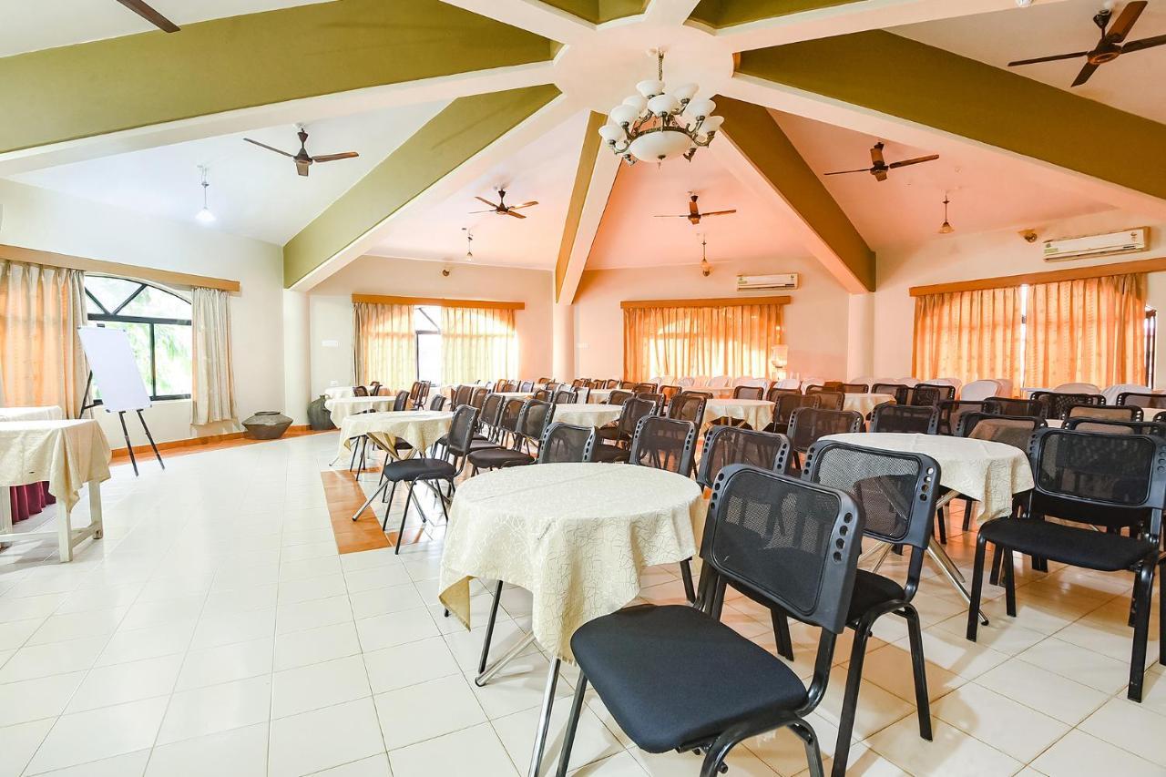 Fabhotel Prime Tanjo Highland With Pool - 500M From Calangute Beach 칸돌림 외부 사진